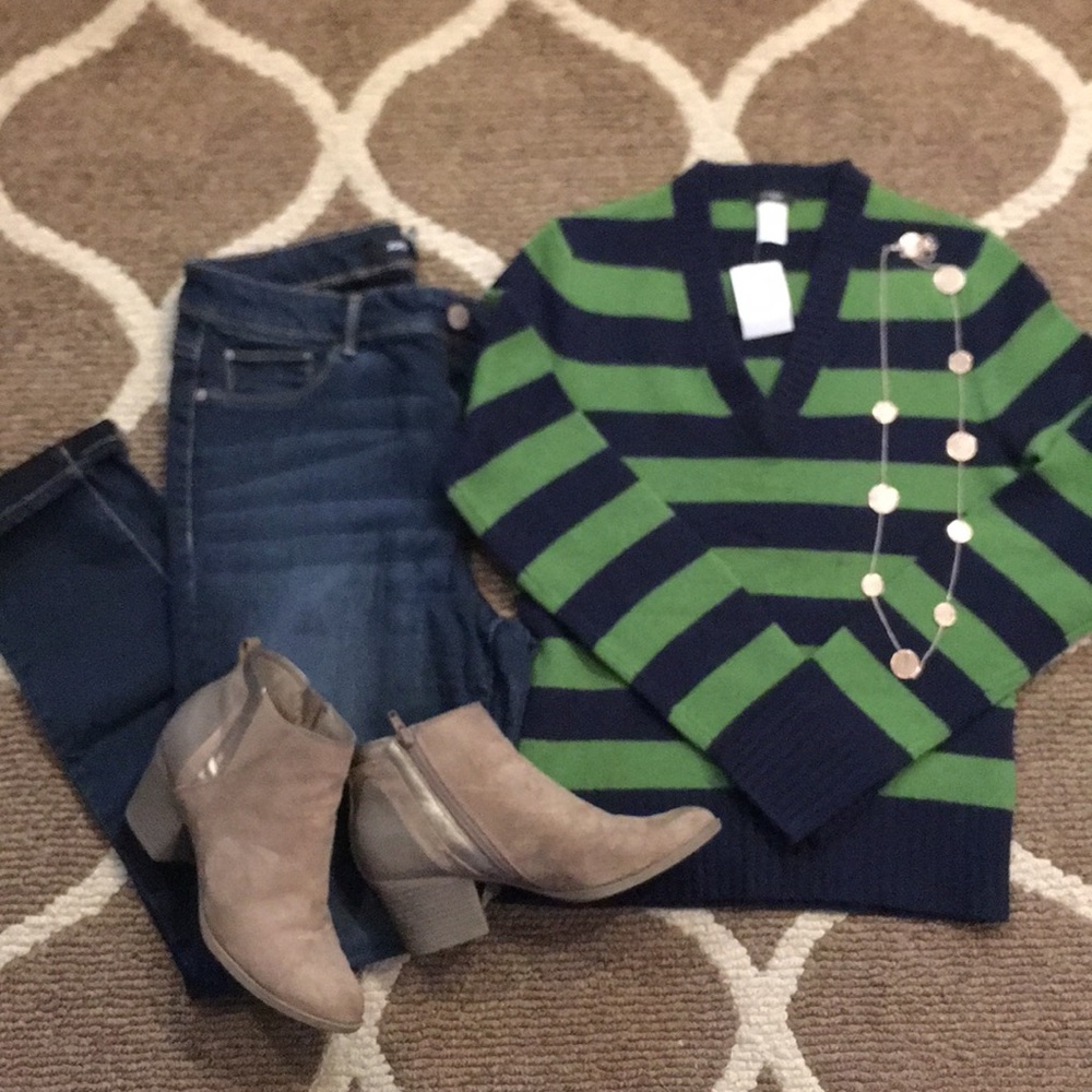 J.Crew Small Navy Blue & Green striped sweater NWT
